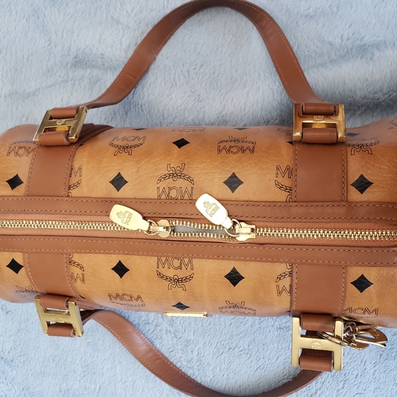 MCM Papilon - Picture 11 of 16